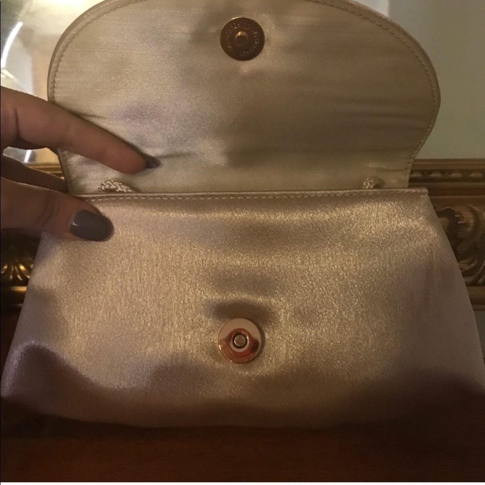 Champagne gold clutch and handbag - Picture 4 of 8